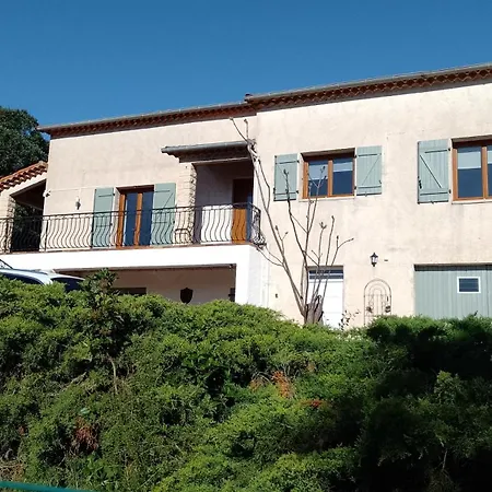 Lucinkas La Tour-sur-Orb