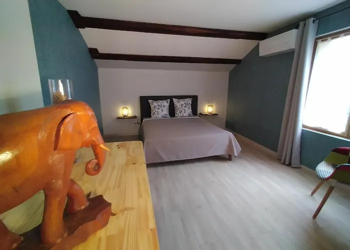 펜션 Lucinkas La Tour-sur-Orb